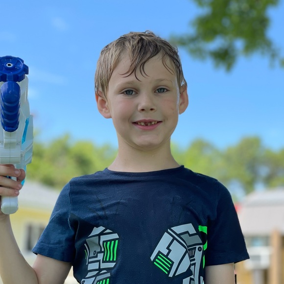 Meet your Posher - Picture 3 of 9